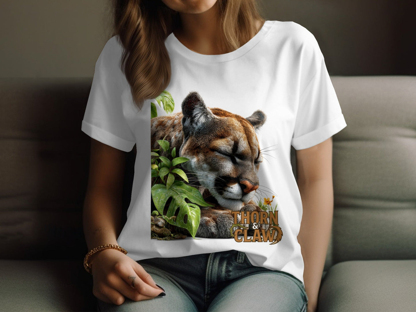 RMA APPAREL Wildlife Cougar Sizes S to 5XL Unisex T-Shirt - Thorn & Claw White T-Shirts - RMA APPAREL - Roclla Media Apparel Store